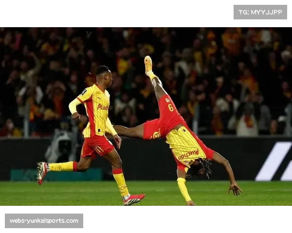 朗斯爱德华开场3分钟凌空抽射破门 托万补射得手扩大比分